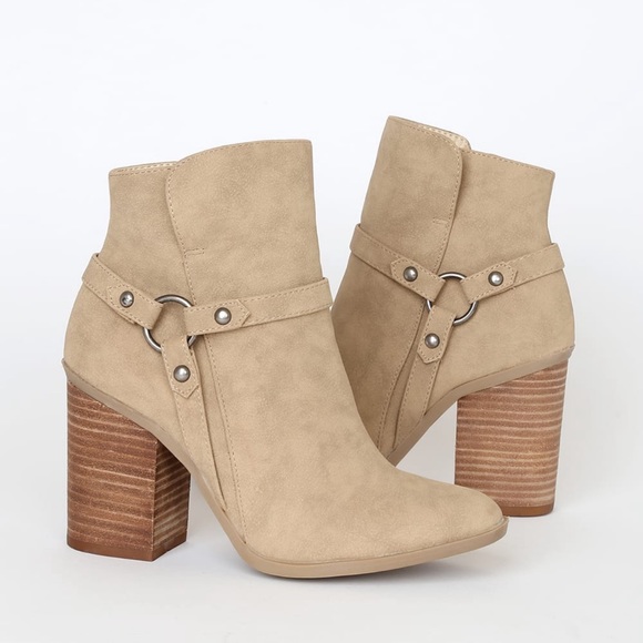 Lulus Tan Booties - Picture 2 of 8